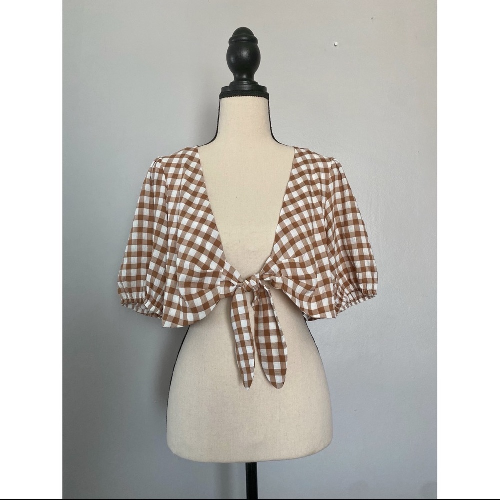 Gingham crop top